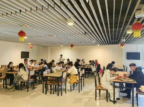 “五一”假期，辽博职工餐厅向公众开放