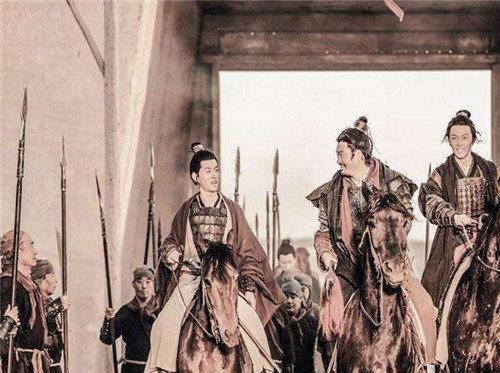 辛弃疾的成名作，随便一句都是千古绝句，最后5字至今无人超越