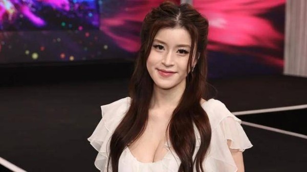 TVB港姐冠军被指坐冷板凳，做足一年亲善工作，承诺卸任后机会多