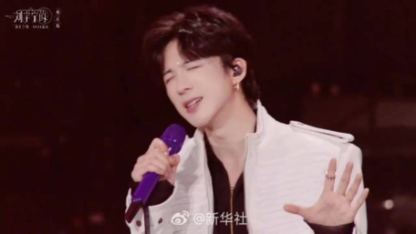刘宇宁平凡的日子借一点光好暖心