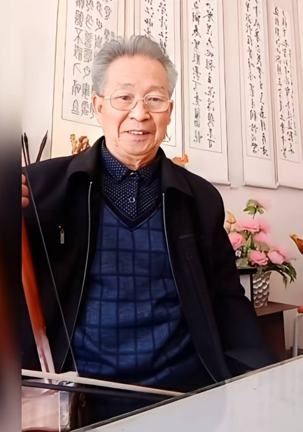 成琳（林）先生荣获「鼎艺堂全国艺术大赛」书法特等奖
