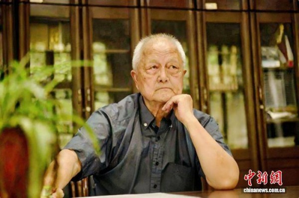 著名文艺理论家王先霈因病逝世