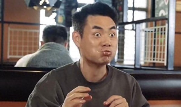 陈翔六点半演员“吴妈”去世！讣告已发，享年68岁，球球留言悼念