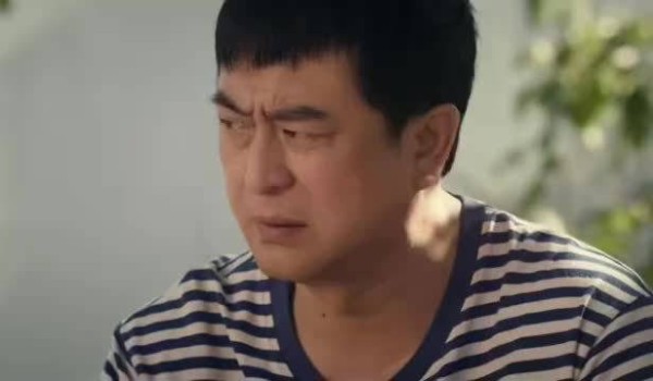 《主角》开播20分钟登顶猫眼剧集榜，张嘉益秦海璐领衔演绎秦腔名伶逆袭