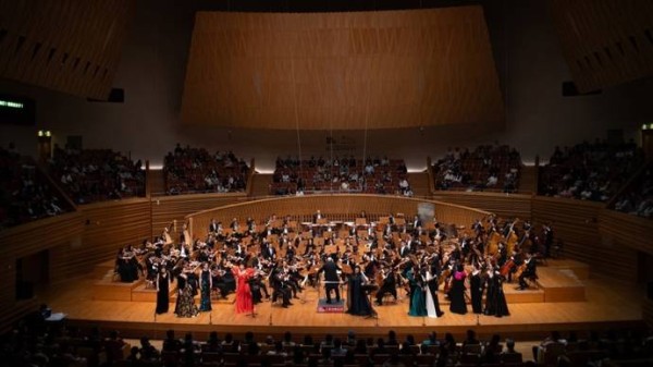 俞峰执棒上海交响乐团，“全华班”演绎瓦格纳《女武神》