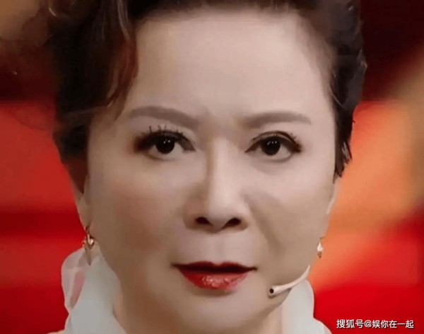 钱再多也没用 , 身价千万的蔡明现状曝光 袒露处境, 给中年女人提了醒