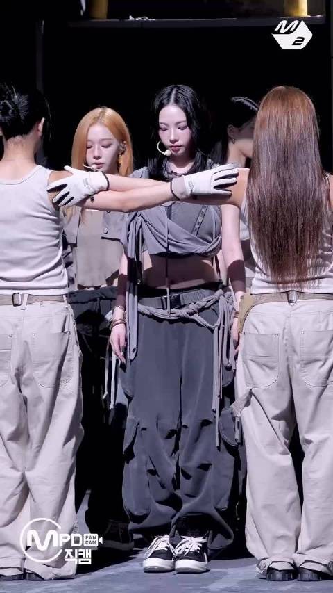 柳智敏《WDA 》直拍,蛇系女战士回归 Faker柳智敏拍摄完整版自带中字