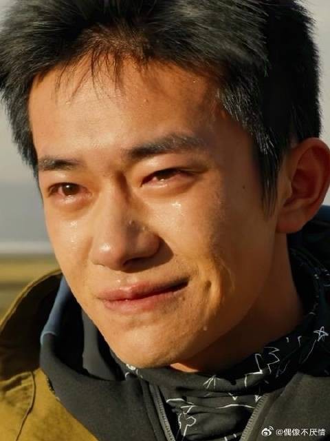 “人生只有一次，遇见你爱的人，本身就是一个奇迹”