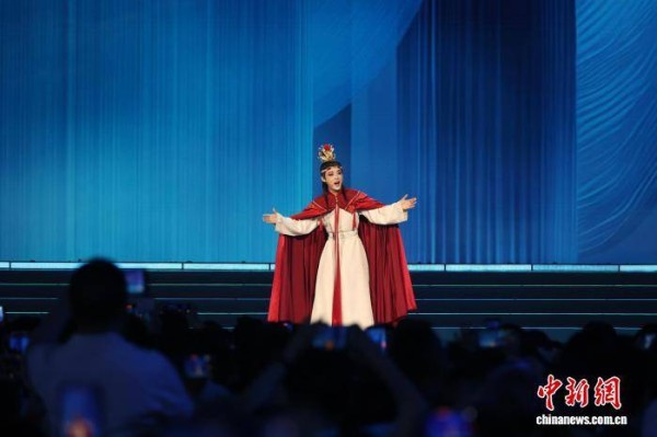 第六届中国越剧艺术节在绍兴开幕 纪念越剧诞生120周年