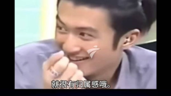 冯德伦、谢霆锋谈吻戏 谢霆锋：她的嘴唇很有归属感