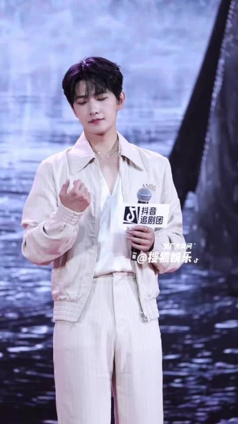 杨洋七彩阳光手指操