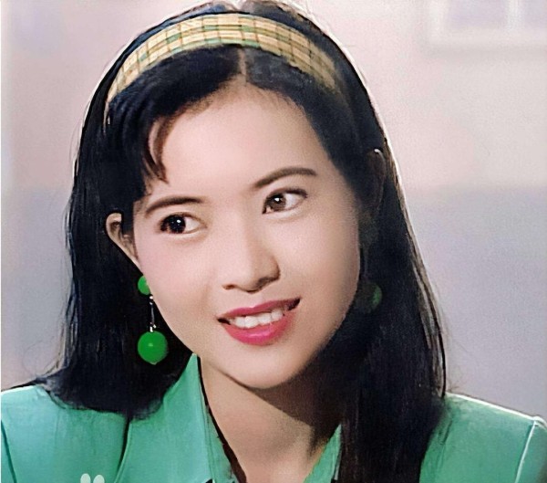 靓绝五台山的她，被2位大佬毁掉一生？死后3天才被发现太唏嘘