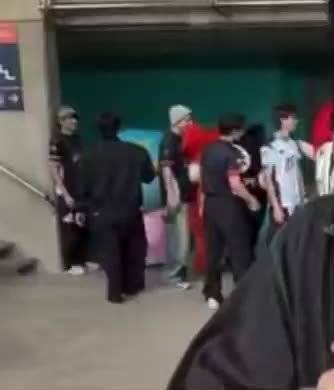 一家三口好开心呀