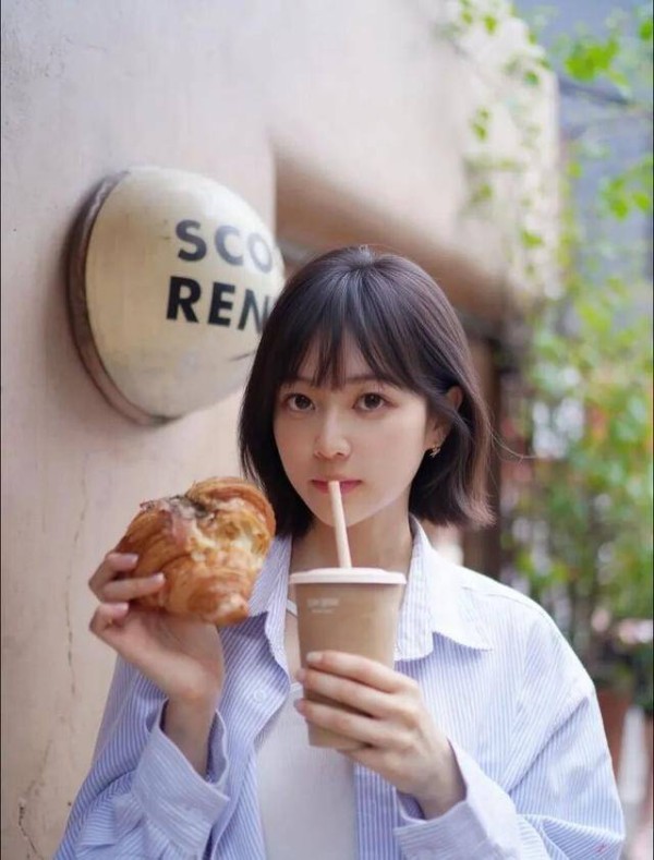 TVB小花晒日系短发照，甜美度爆灯，网民激赞似AI美女