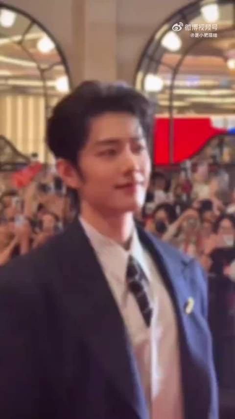 春风再美也比不上你的笑