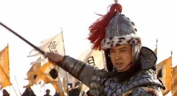《三国演义》的隐藏项,马超和赵云谁更勇猛?作者隐晦地表达过