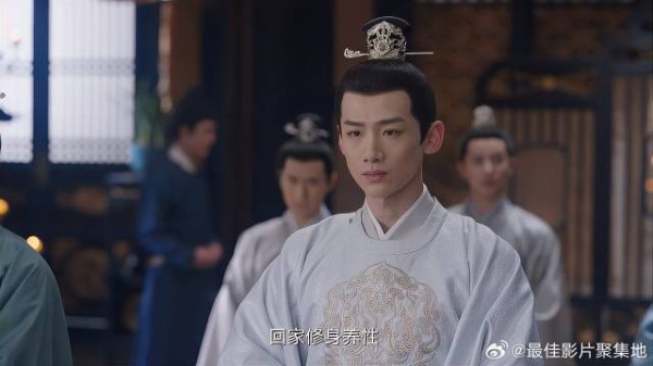 老六大病初愈 主上对老四失望，下一秒老六眼神真有戏