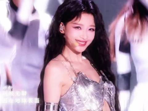 孙怡女团级舞台表现完美演绎《花蝴蝶》