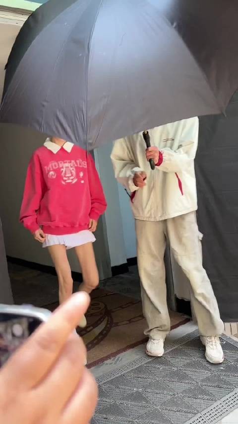 宋祖儿暴瘦至皮包骨，面部凹陷灵气全无