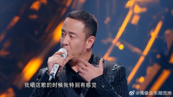 没想到杨坤情感这么细腻，歌里加入委屈感，铁汉柔情！