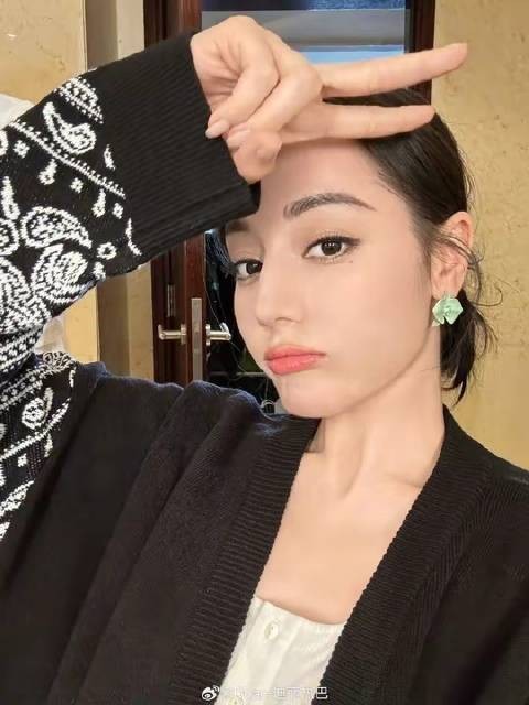 倾心迪丽热巴,本就是人间至真至纯的情愫
