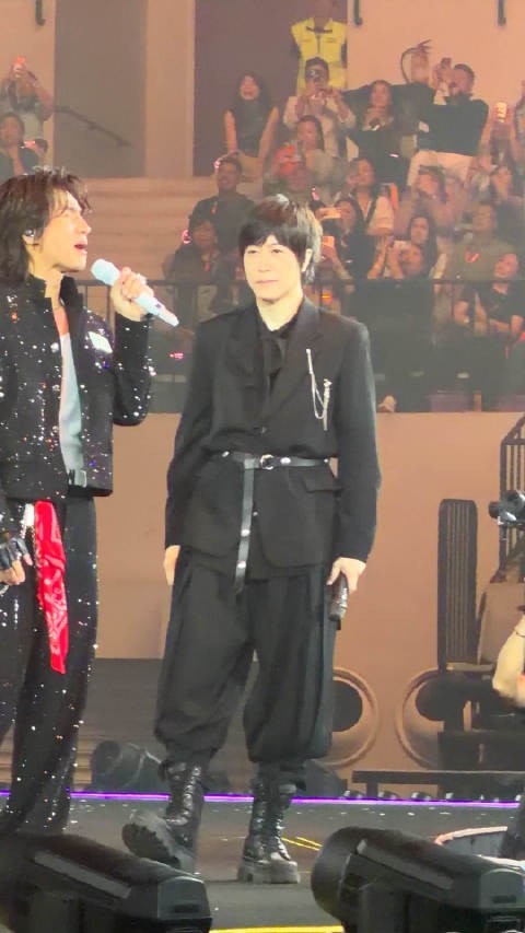 陈信宏雅加达恒星之城演唱会与粉丝互动