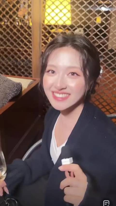 “面我就不吃了吧”李兰迪好暖胃的一句话