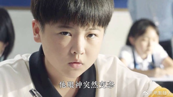 颜子悠精神崩溃，考场怒撕试卷，掀翻桌子！