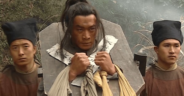 《水浒传》：别再被野猪林骗了！林冲真不是怂，远比你想象的狠