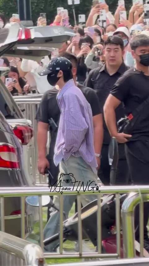 时代少年团hi6路透 哥几个私服上班好像走秀啊,一整个帅晕我