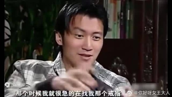 谢霆锋接受采访回忆和张柏芝的求婚经过，觉得张柏芝永远不会离开自己