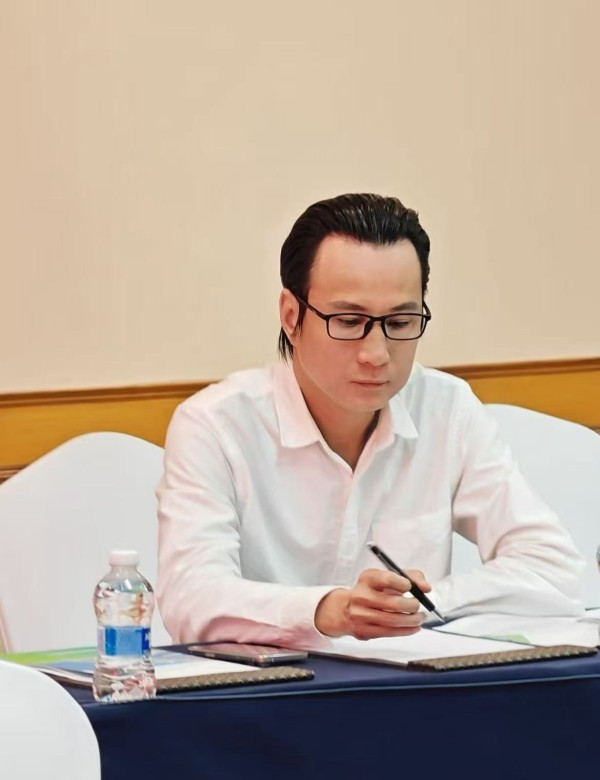 阳江籍音乐人吴均桥深耕正统乐坛拒绝流量化创作