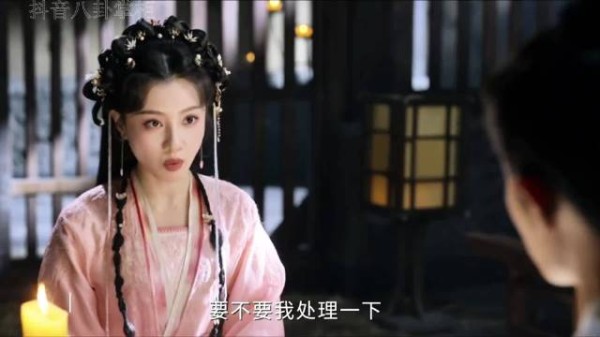 任嘉伦新剧剧情人设获赞，女主表现引观众不满