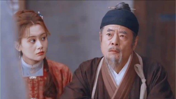 韩东君杨紫主演《家业》，帧娘闻香识上古龙香剂获六爷爷认可