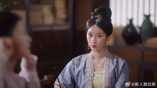 三少主效仿九川美食荟，故意抢生意，元英教他做人！