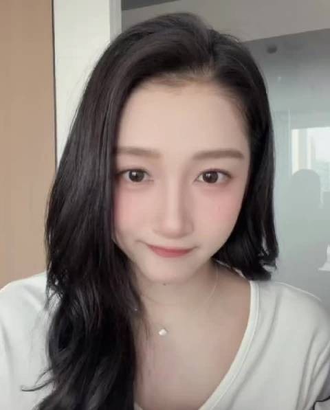 咱就是说关晓彤你是坐在路由器上冲浪的吗？ 这网速也太快了吧！