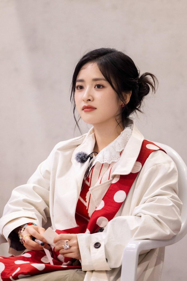沈月被指文章抄袭 后援会回应:消息为假