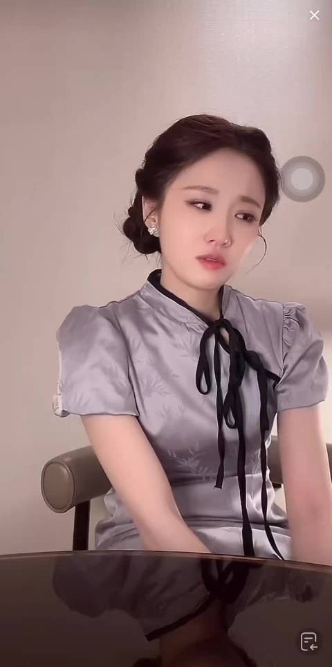 张慧雯直播透露曾沛慈首句话为对不起