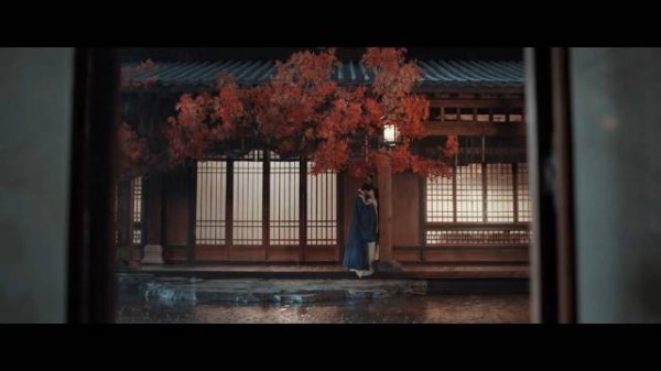 李昀锐刘些宁《归良辰》雨夜红花树吻戏引期待