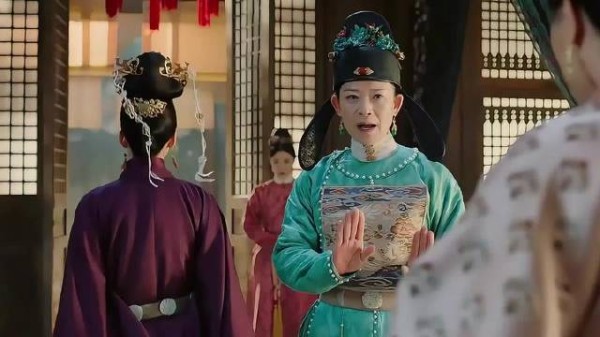 恐怕得说太子妃的统御力有待加强了