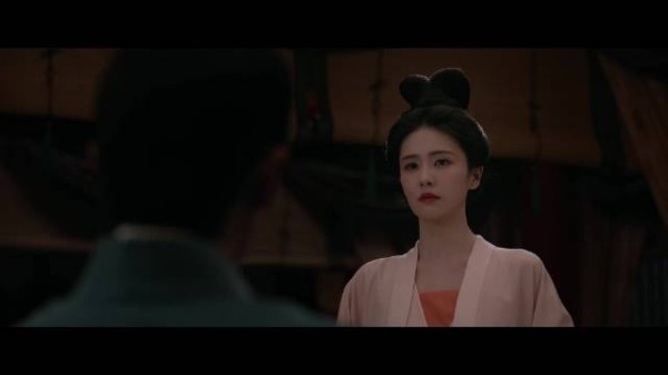 白鹿新剧微指破亿，叶璃角色带动热度飙升