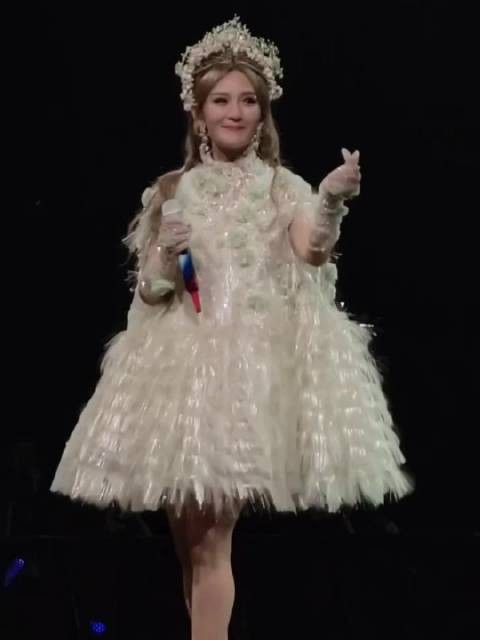 谢娜北京巡演门票售罄，多明星助阵引关注