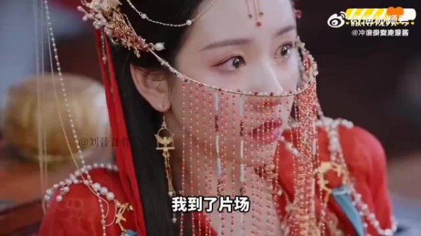 原来她真的报了周迅班，难怪后来得演技像换了个人哈哈！