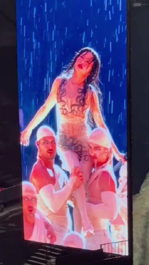 蔡依林雨中封神️蔡依林完全雨中诞生的女神