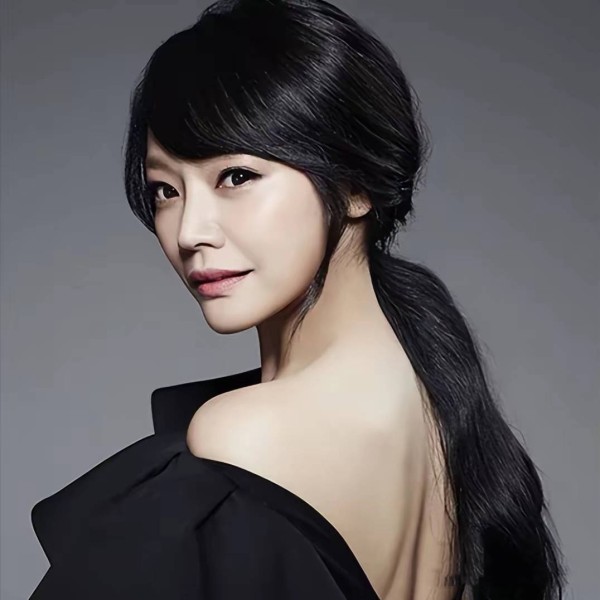 活得太累！韩女星金素贤结婚15年丈夫没看过素颜，躺产床上还化妆
