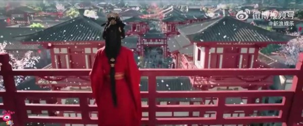 陈都灵周翊然《翘楚》城楼吻戏发糖