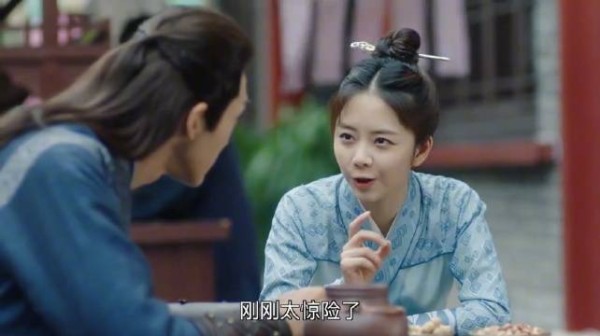 锦衣之下：袁今夏太可爱了，对陆绎各种撒娇卖萌，人家不吃这套