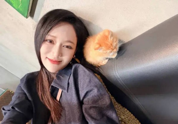 陈乔恩状态超好。