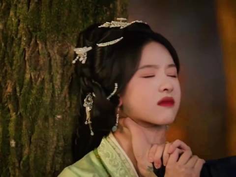 卸下翩翩君子的伪装，内里是藏不住的疯批属性 大结局谢艳芳的疯批感太强了！