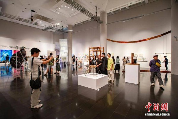 清华美院2026届本科生毕业作品展举办